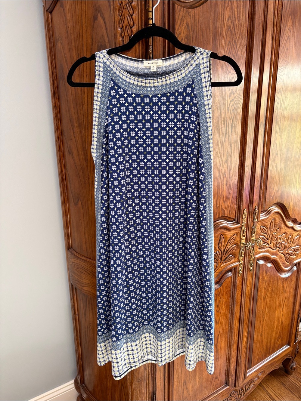 Max Studio Navy and White Sleeveless Midi Dress